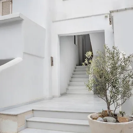 Elizabeth's Dream Place Ii Naxos City